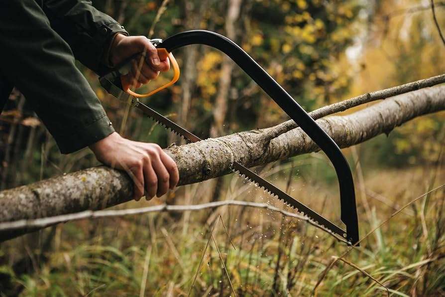 Fiskars SW30 fűrész