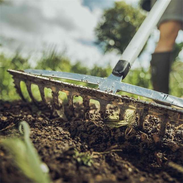 Fiskars Xact gereblye